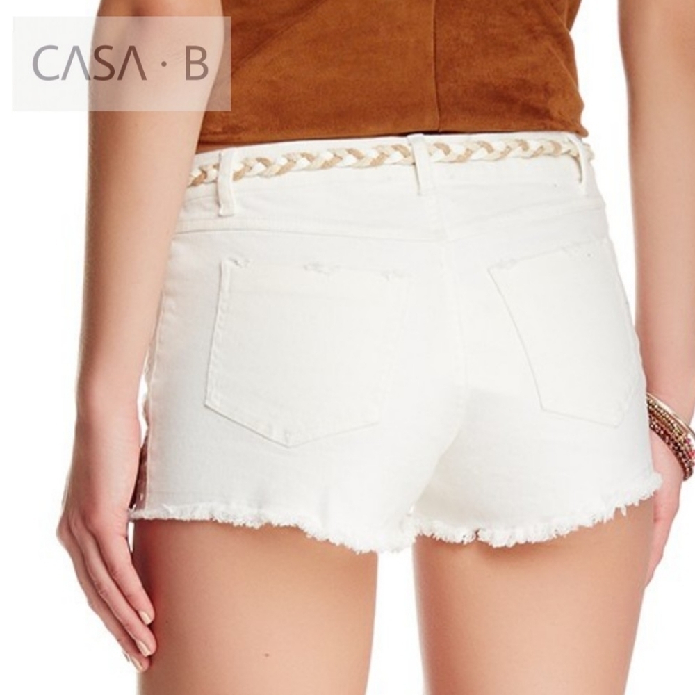NEW💫CASA B | Renée Bohemian Embroidered Shorts - Picture 6 of 7